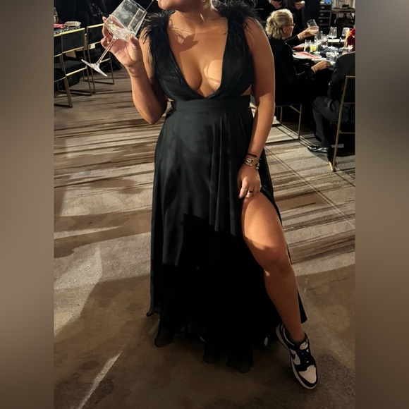 mac duggal feather sleeve gown - Picture 4 of 4